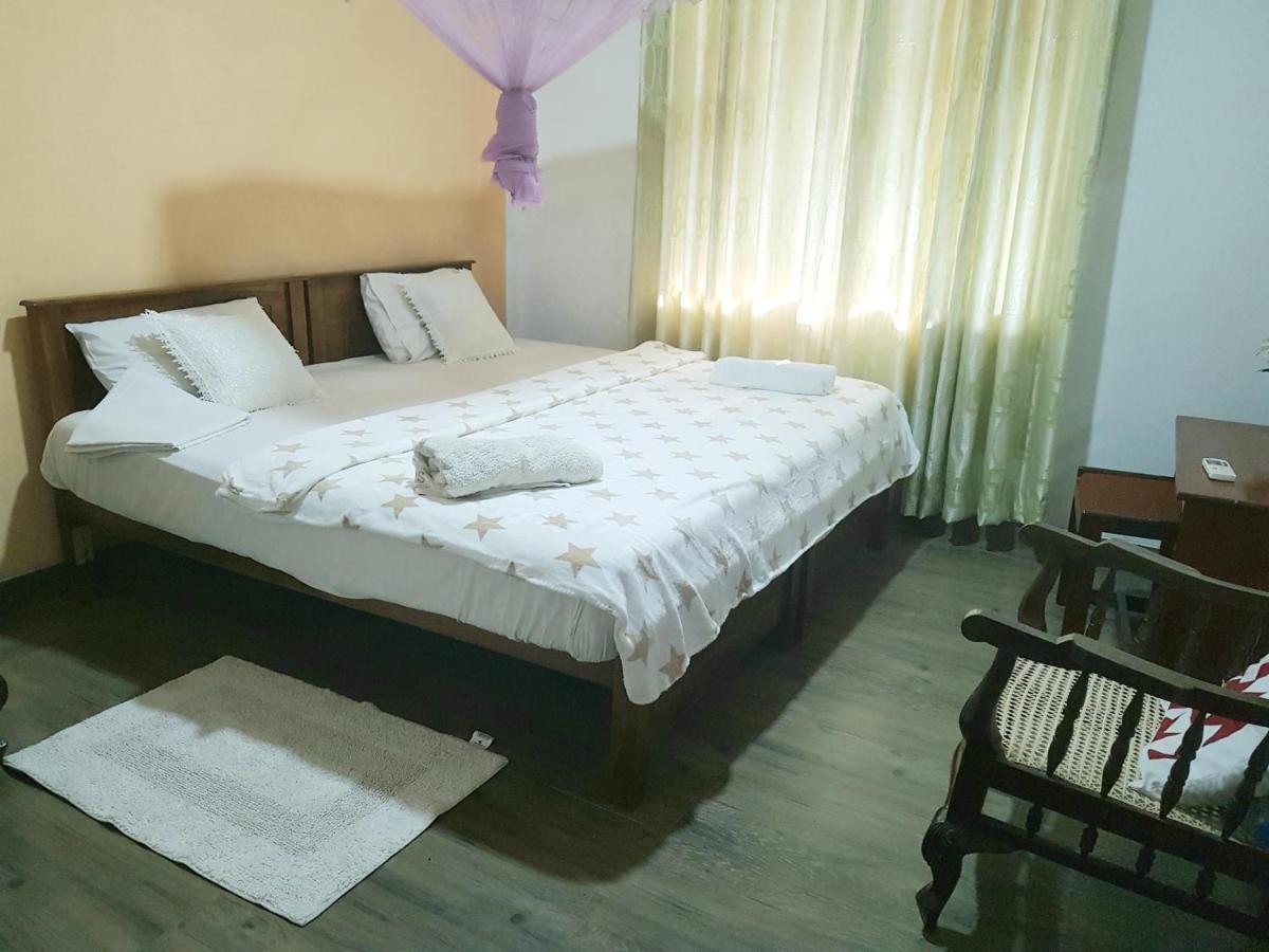 Mount View Inn Канди Экстерьер фото